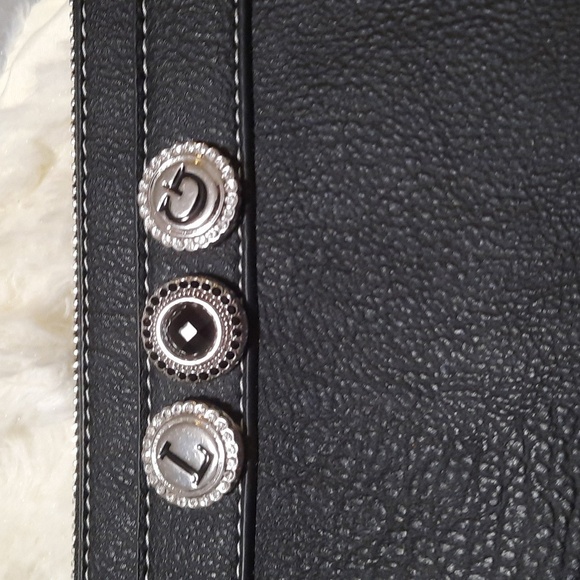 Bundle of. Wrislets/Pouch - Picture 13 of 13